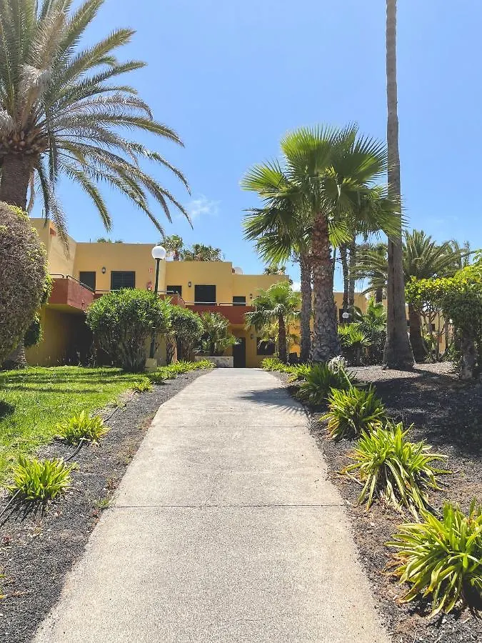 Seaside Apartment Corralejo : A Cozy Holiday Home In A Peaceful Well Located Green Complex
