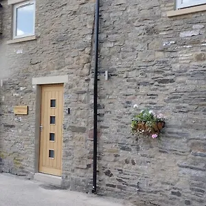 https://wensleydale-halls.yorkshirehotels.net