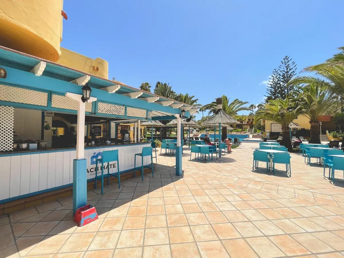 Seaside Apartment Corralejo : A Cozy Holiday Home In A Peaceful Well Located Green Complex
